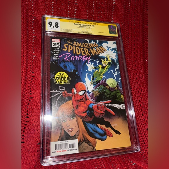 AMAZING SPIDER-MAN #25 CGC SS 9.8 Signed By RYAN OTTLEY 2019 Marvel Comics - Picture 1 of 5
